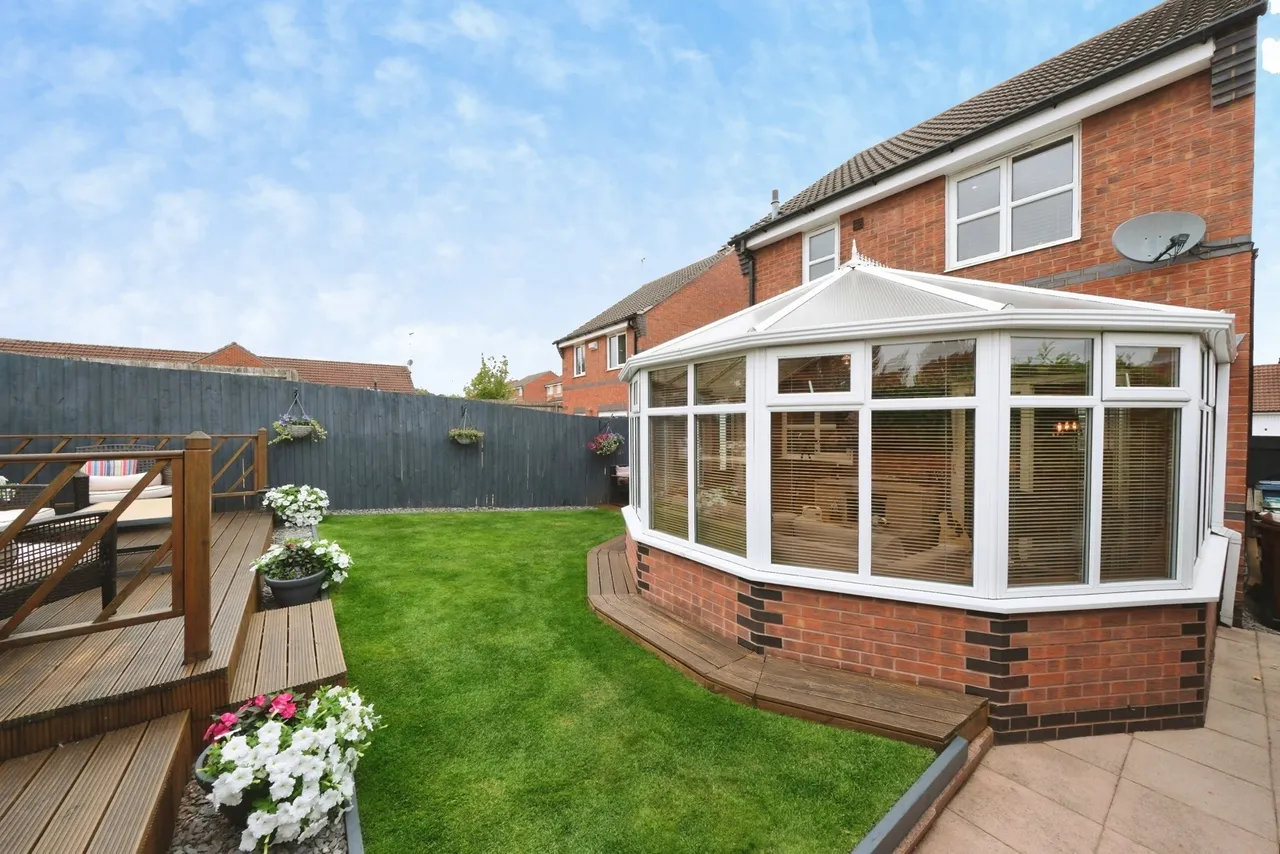 Ashworth Drive, Mansfield Woodhouse, Mansfield, Nottinghamshire, NG19, photo 16