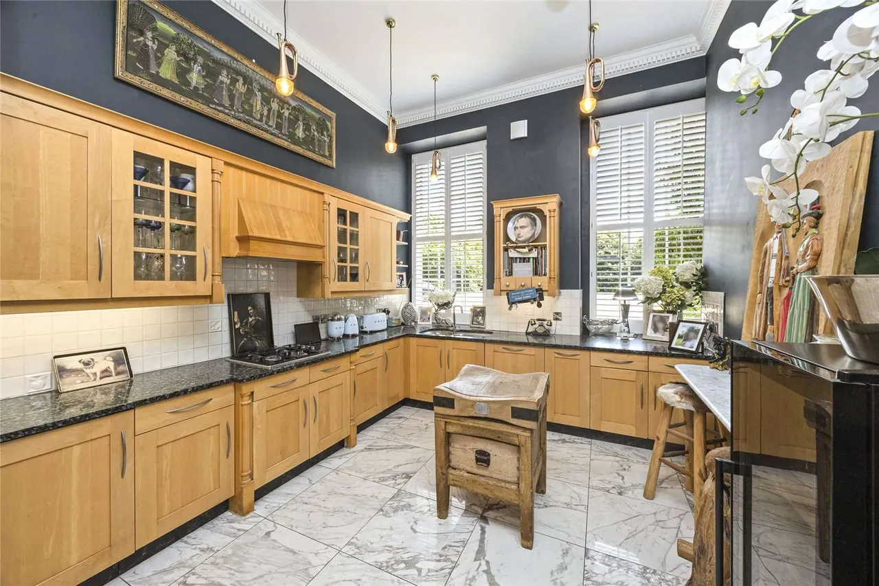Henley Park, Cobbett Hill Road, Normandy, Guildford, GU3 2BZ, photo 3