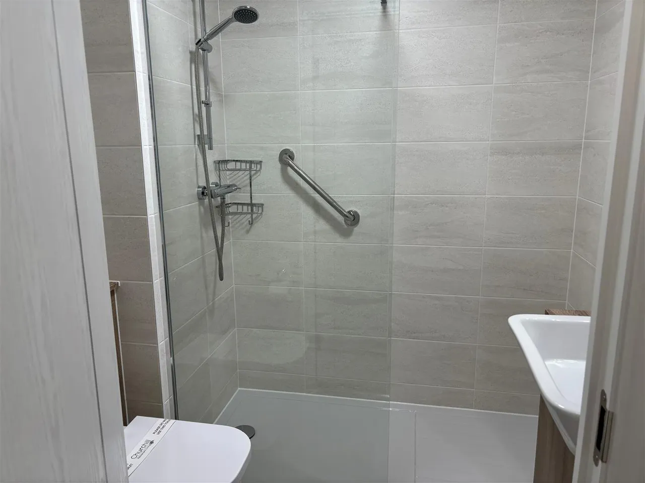 Great Tattenhams, Epsom, KT18, photo 5