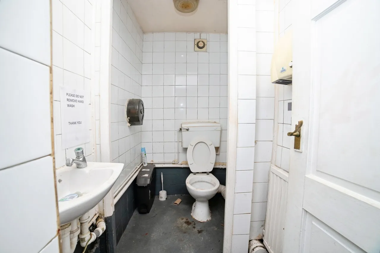 Chapel Street, Kirkby-in-Ashfield, NG17, photo 4