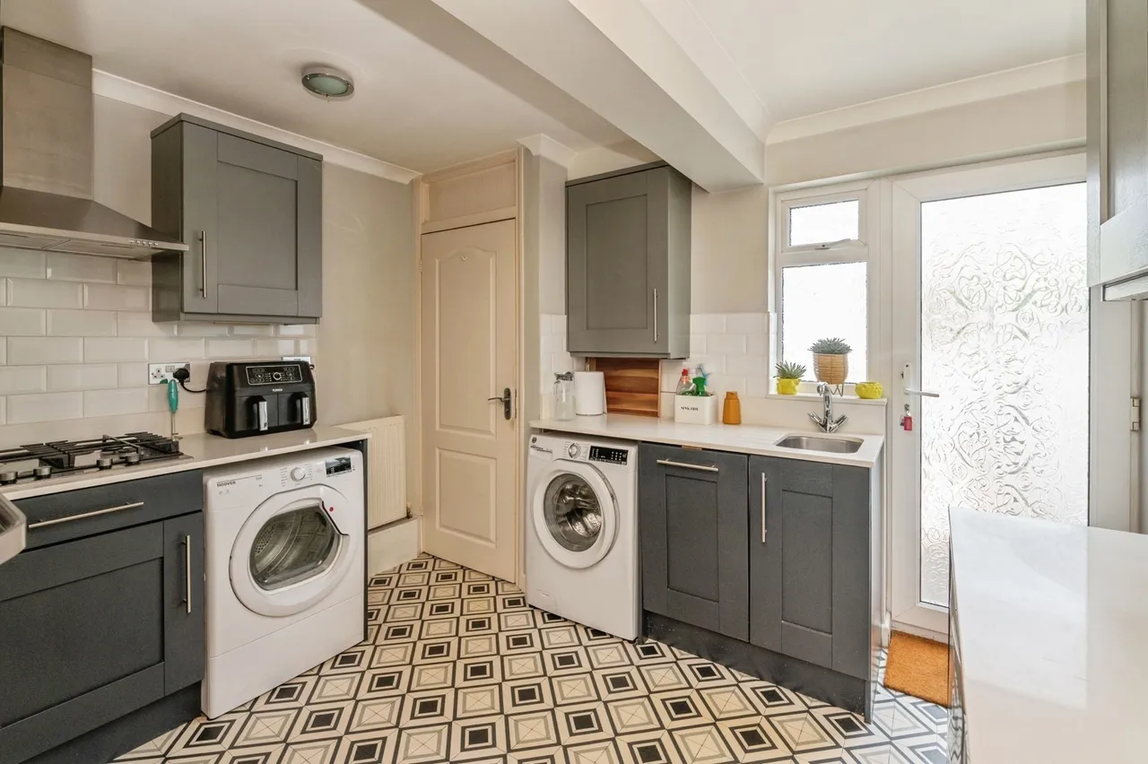 Station Avenue, Southend-on-Sea, Essex, SS2, photo 12
