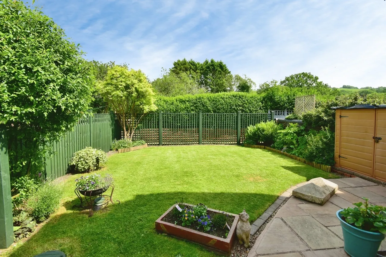 Heathcote Road, Bignall End, Stoke-on-Trent, Staffordshire, ST7, photo 8