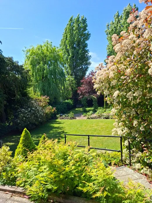 Hillside Road, Northwood, HA6, photo 17