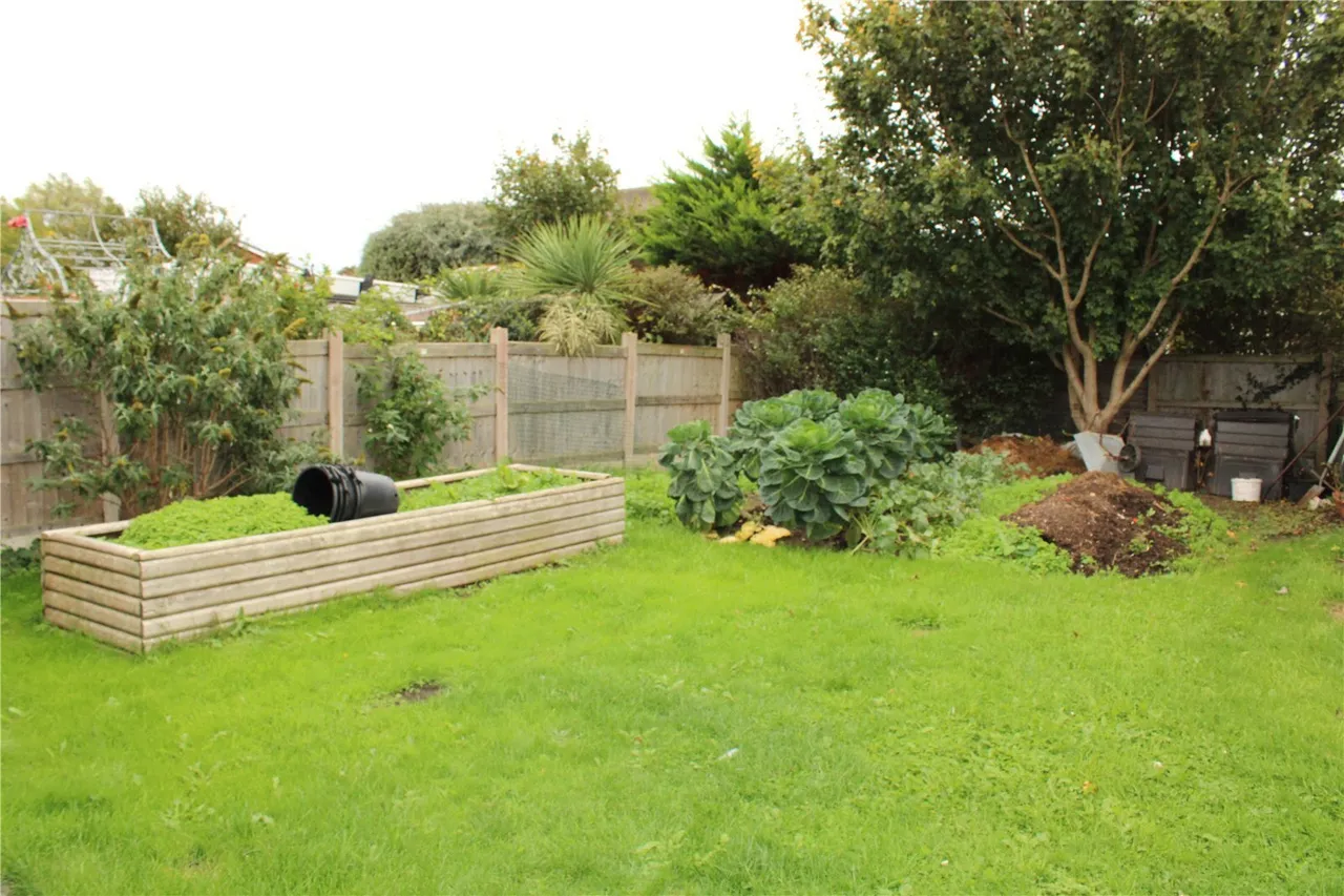 Bryn Elian Grove, Kinmel Bay, LL18, photo 11