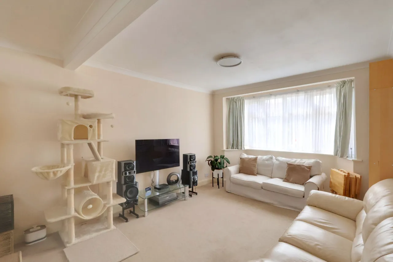 Eden Park Avenue, Beckenham, BR3 3JG, photo 2