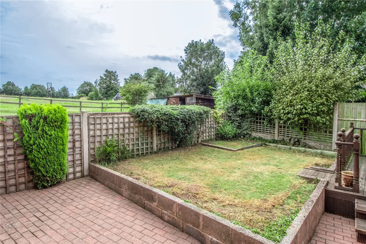 Penmanor, Finstall, Bromsgrove, Worcestershire, B60 3BY, photo 19