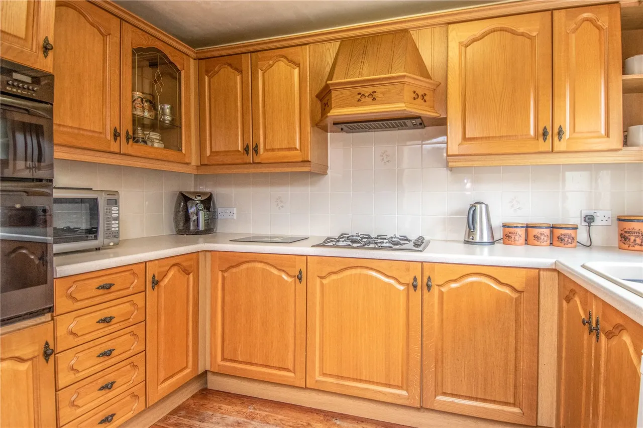 Penmanor, Finstall, Bromsgrove, Worcestershire, B60 3BY, photo 7