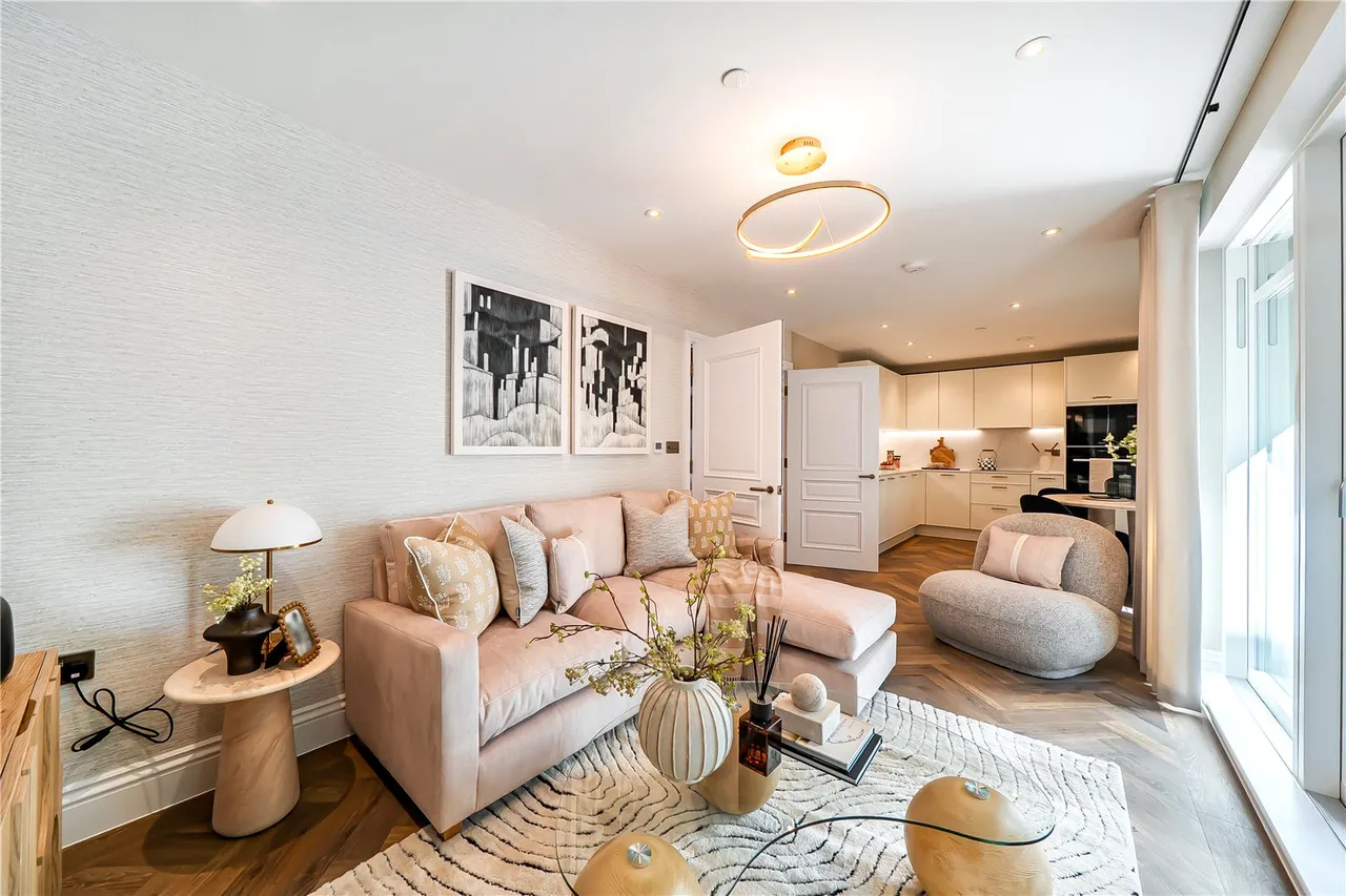 3 bed flat for sale, Blackheath Park, SE3