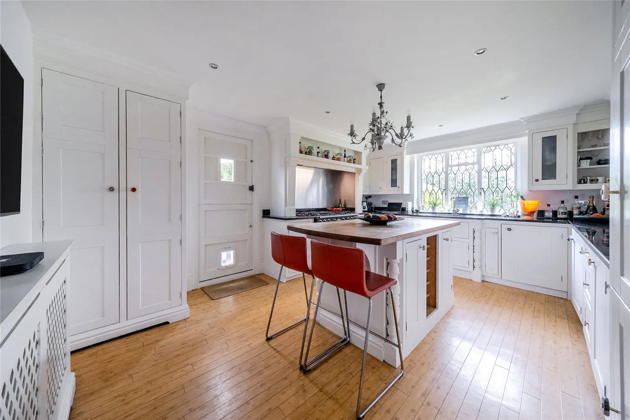 Oakwood Close, Chislehurst, BR7, photo 3