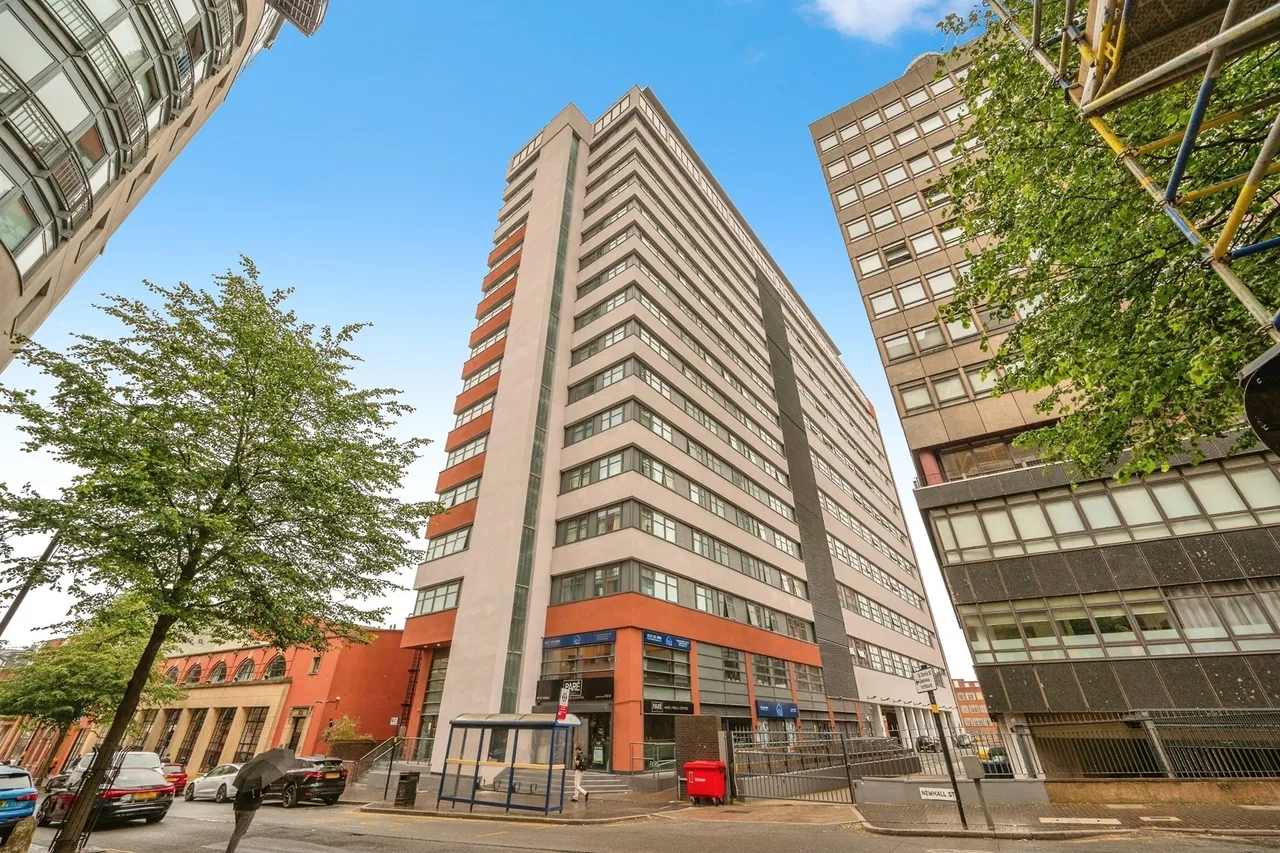 2 bed flat for sale — Newhall Street, Birmingham