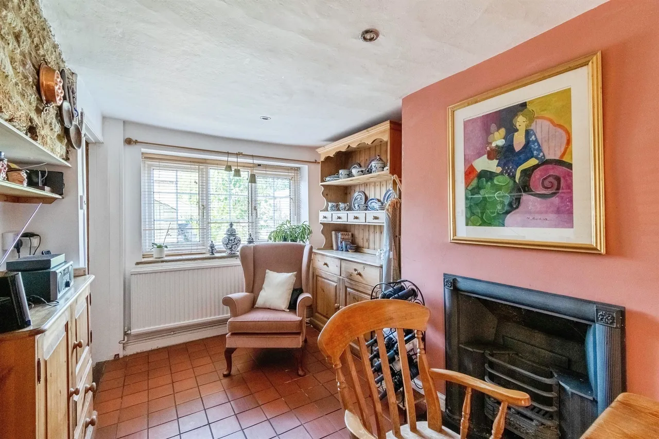 Wood Lane, Chippenham, photo 10