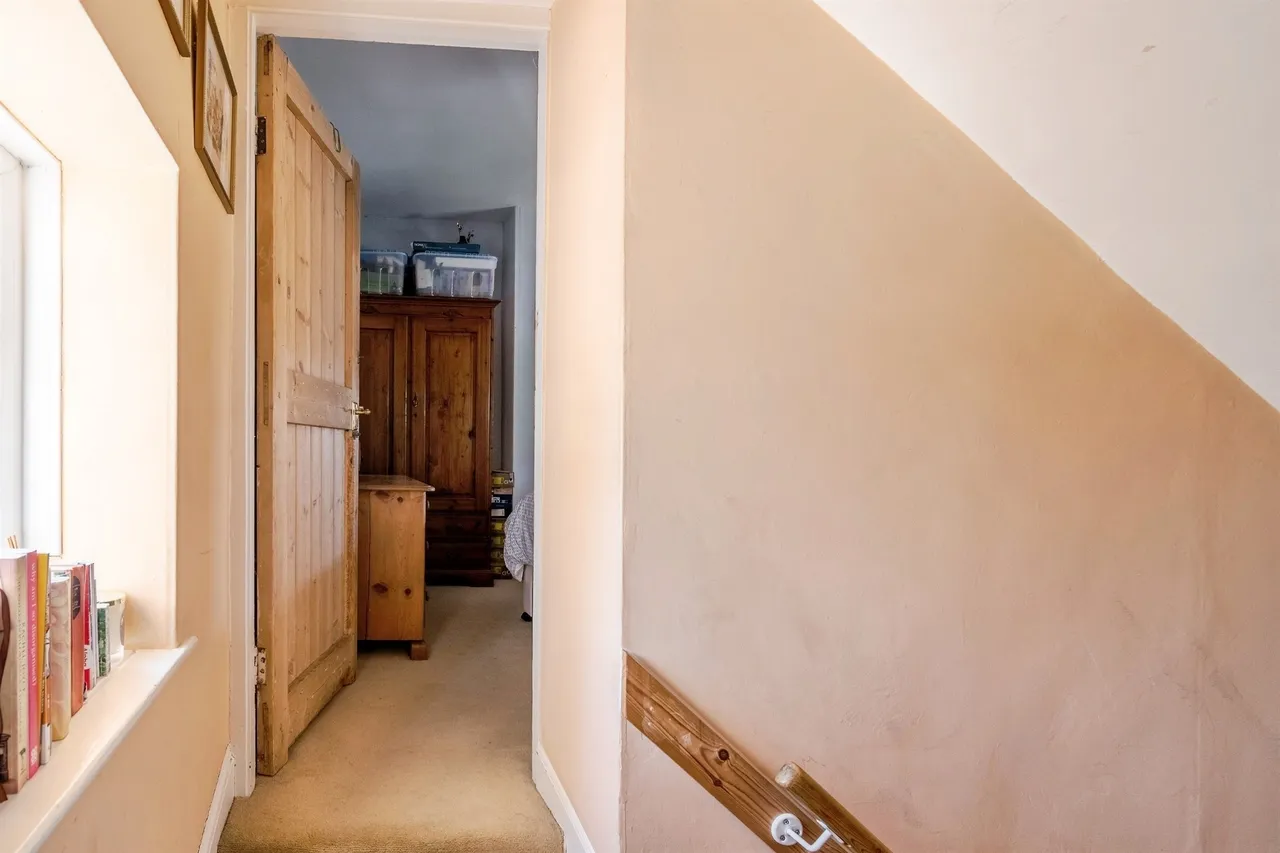 Wood Lane, Chippenham, photo 5