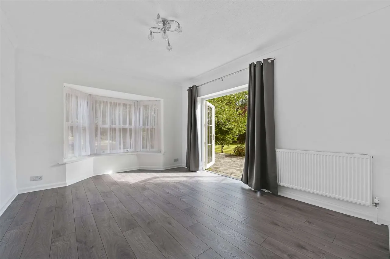 Dog Kennel Lane, Chorleywood, Rickmansworth, Hertfordshire, WD3 5EL, photo 5