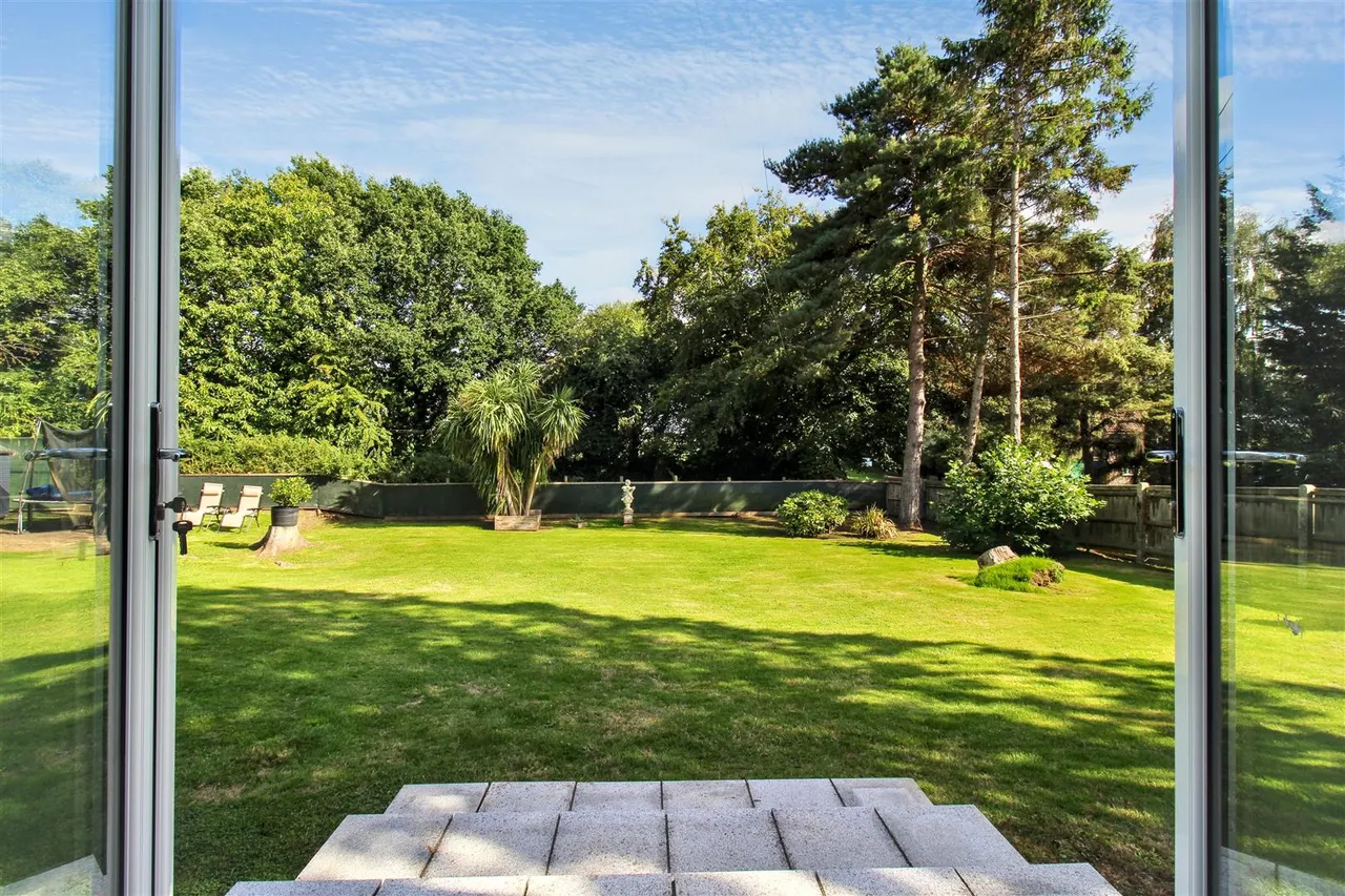 Thorpe Market Road, Roughton, NR11, photo 21