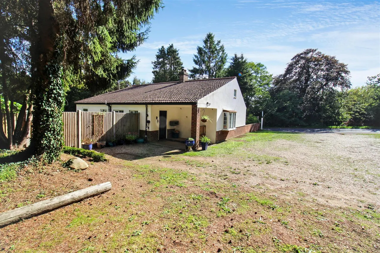 Thorpe Market Road, Roughton, NR11, photo 20