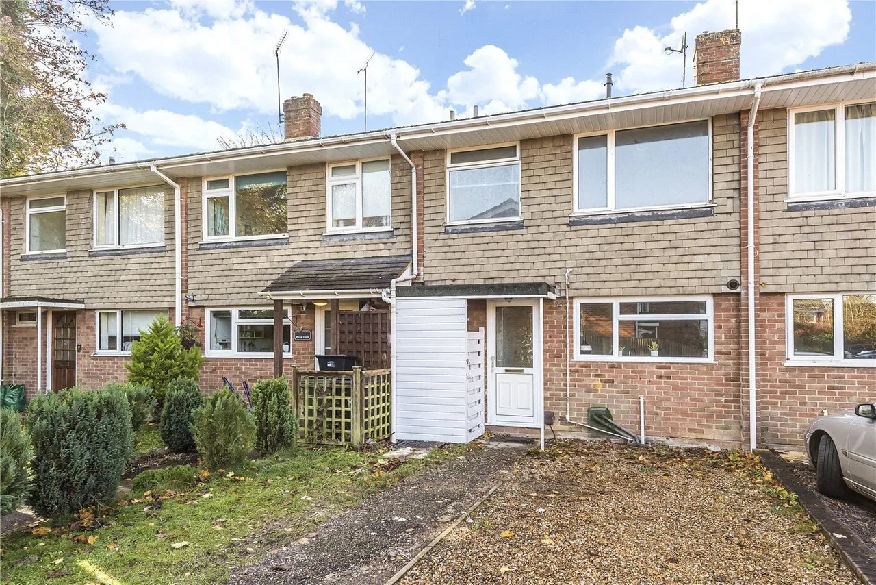 Eling Close, Winchester, SO22, photo 13