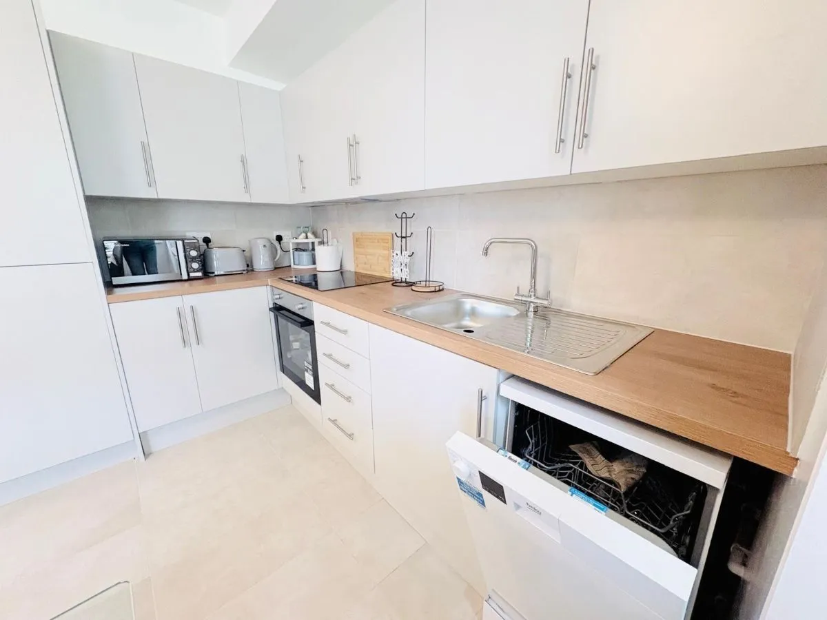 Renton Close, Brixton Hill, London, SW2, photo 5