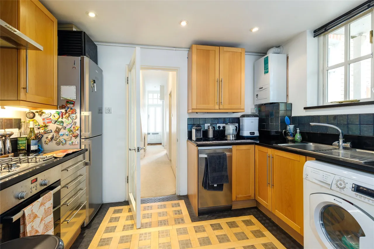 Balvernie Grove, Southfields, London, SW18, photo 4