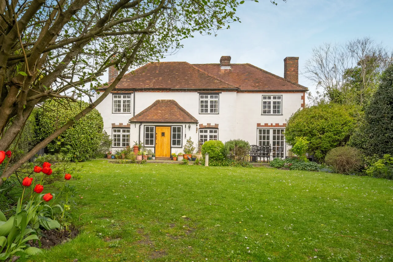 4 bed house for sale, Bullocks Farm Lane, Wheeler End, HP14