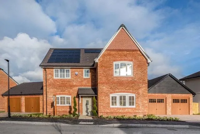 4 bed house for sale, Winterbrook Meadows, Wallingford, OX10