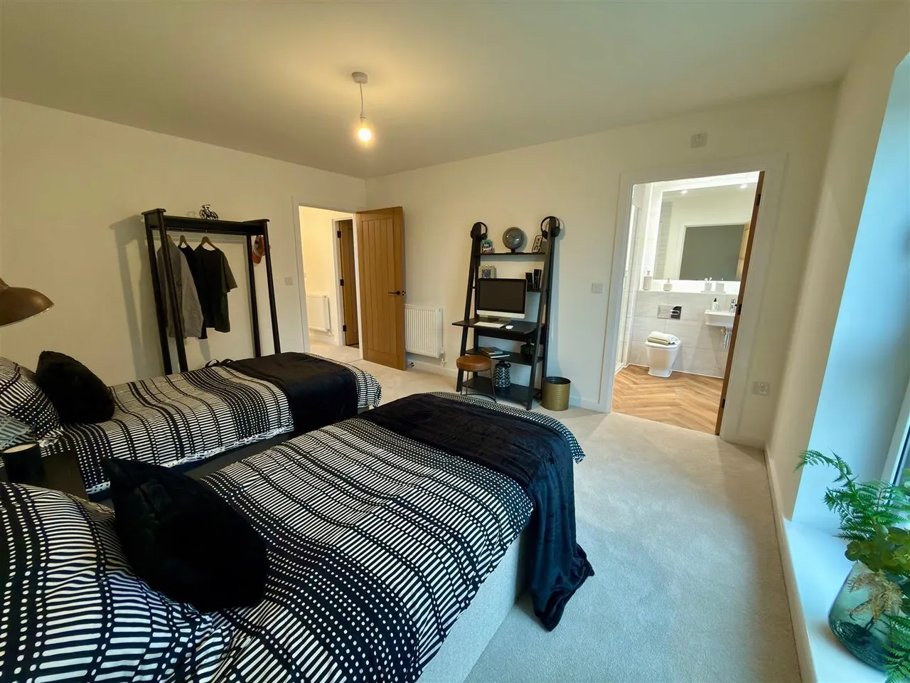 Swindon Road, Highworth, SN6, photo 11