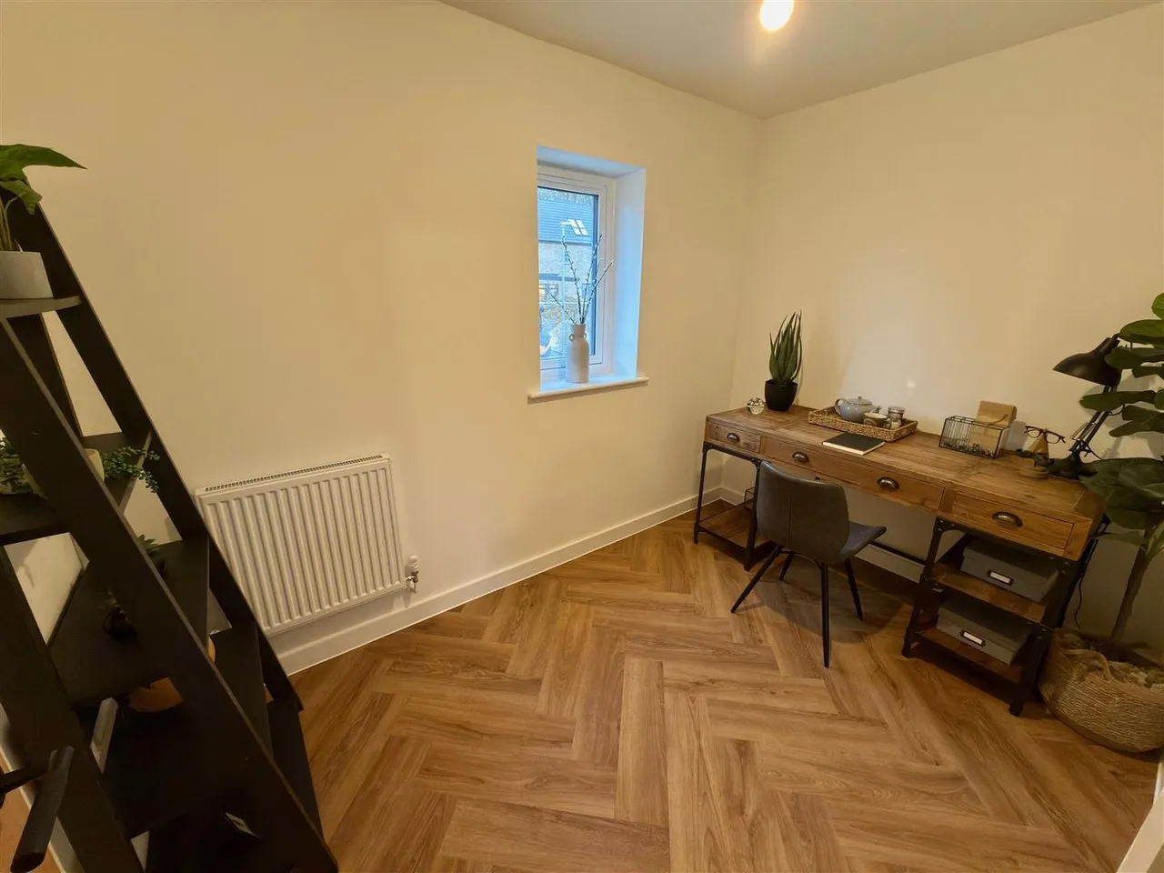 Swindon Road, Highworth, SN6, photo 13