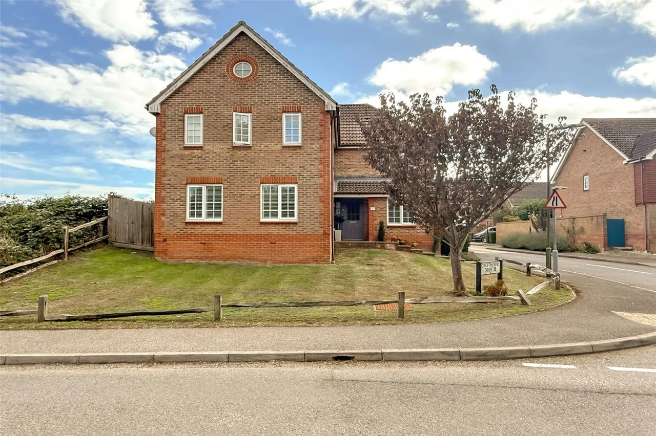 3 bed house for sale, Climping, Littlehampton, BN17