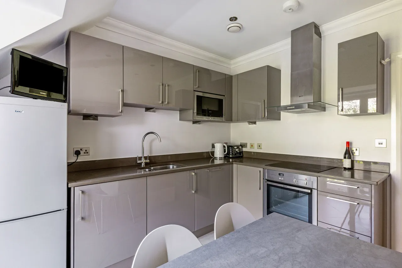 Wells Lane, Ascot, SL5, photo 3