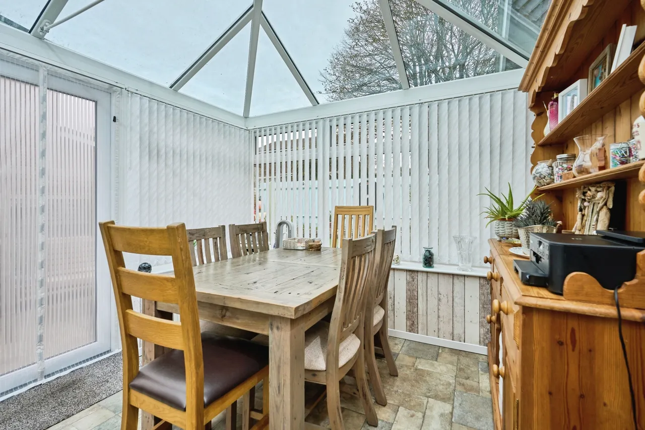 Perowne Way, Sandown, PO36, photo 13