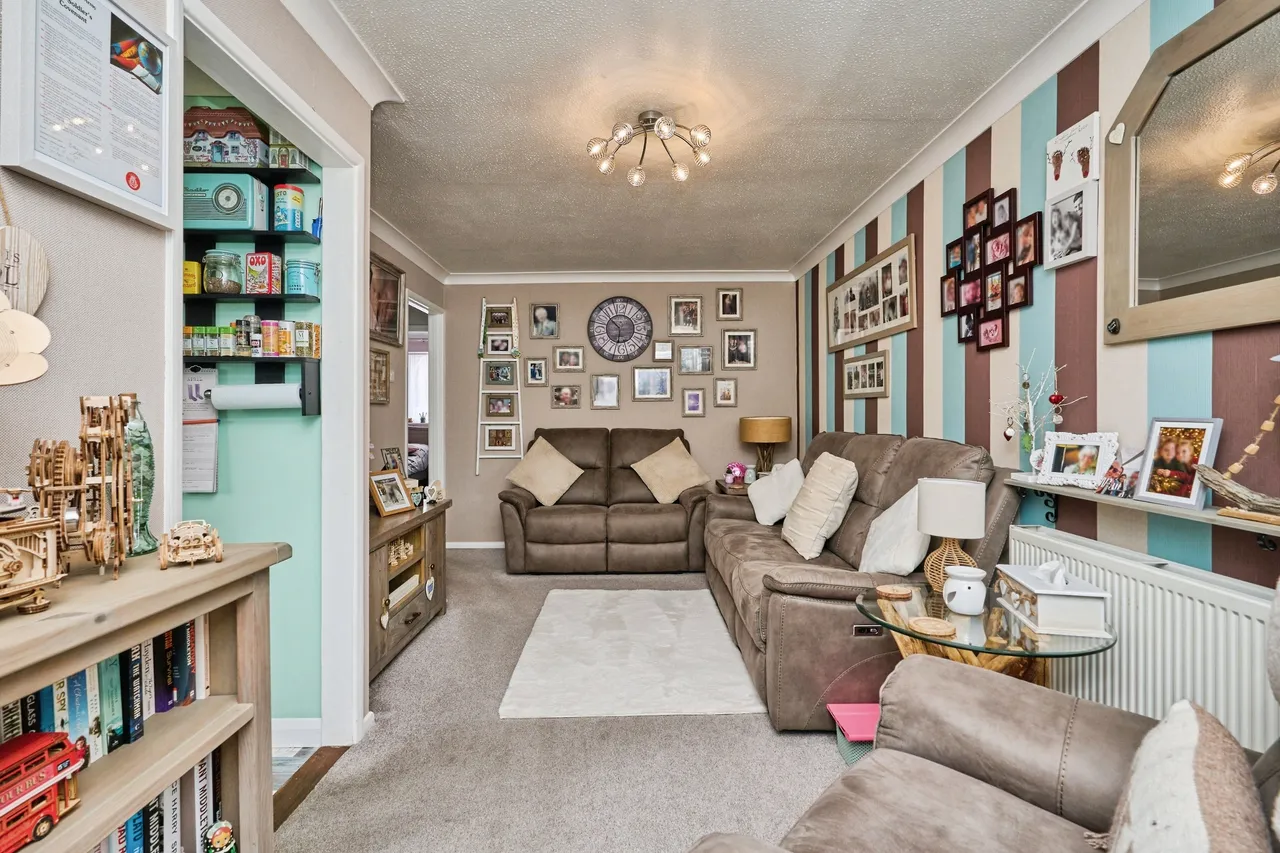 Perowne Way, Sandown, PO36, photo 5