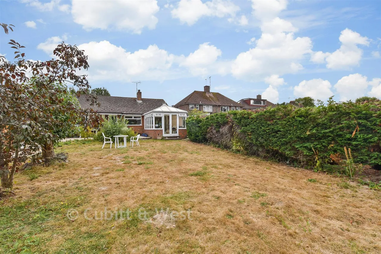 Handcross Road, Plummers Plain, RH13, photo 17
