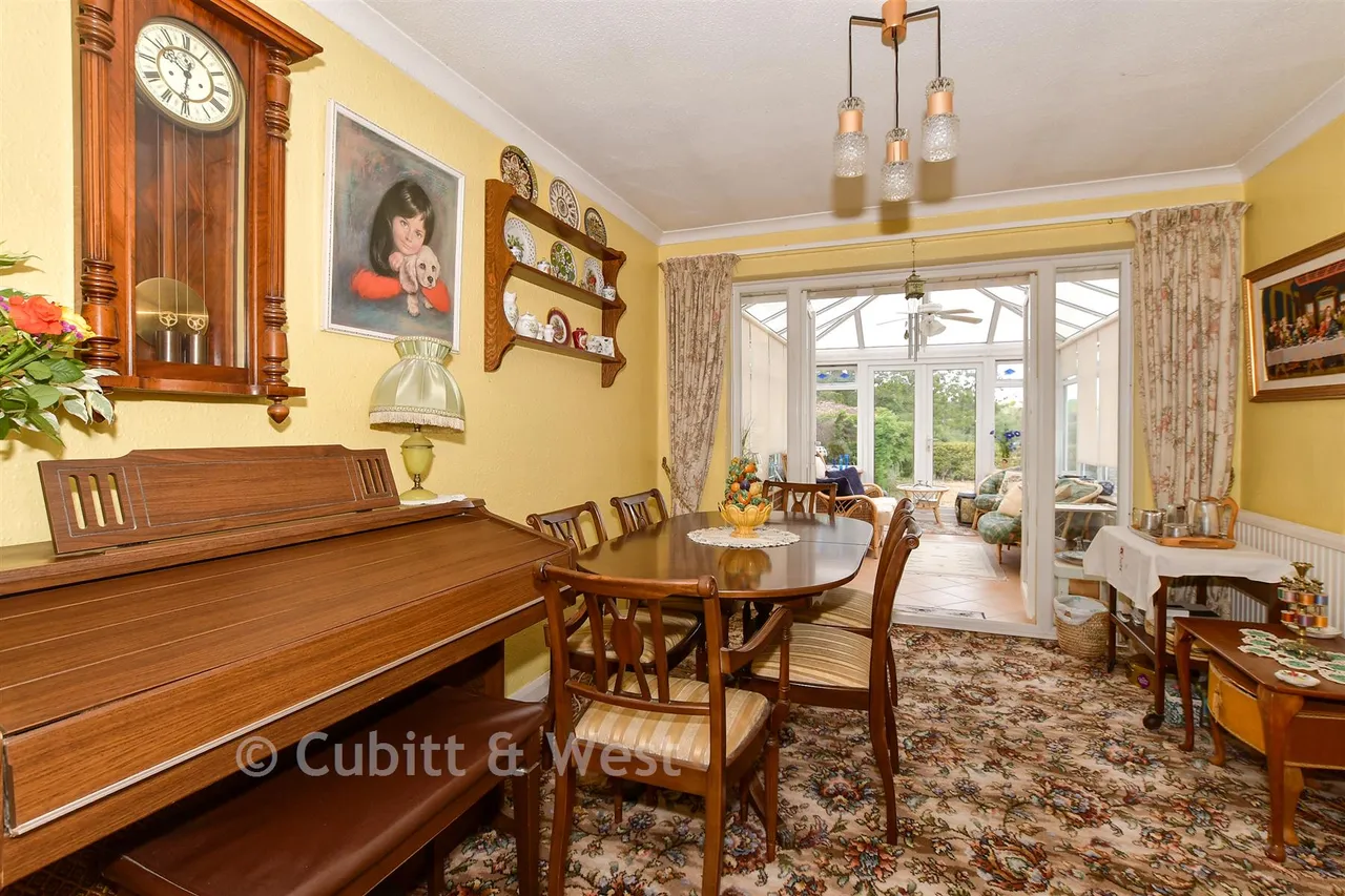 Handcross Road, Plummers Plain, RH13, photo 6