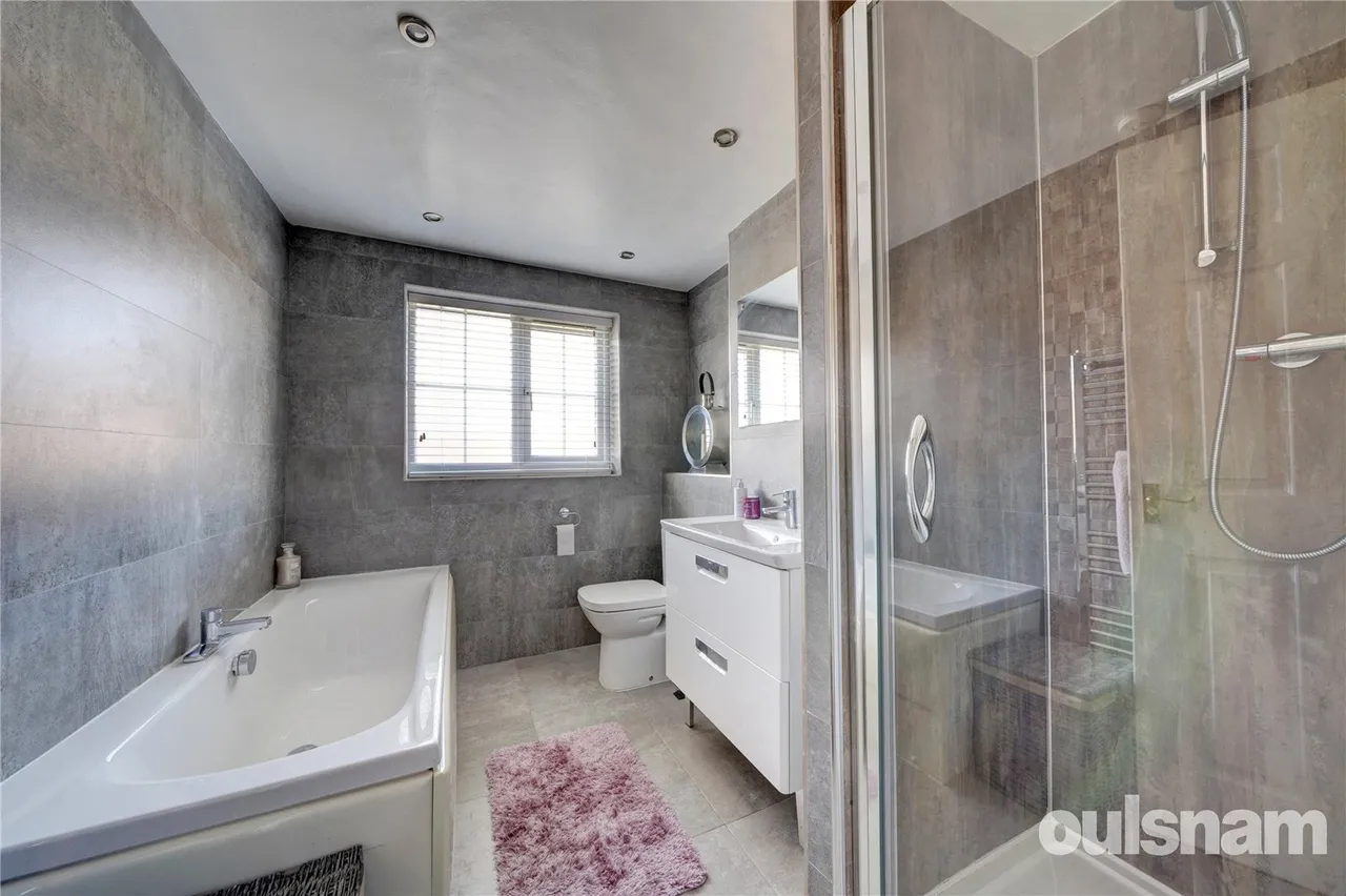 Isaacs Way, Droitwich, Worcestershire, WR9 8UZ, photo 18