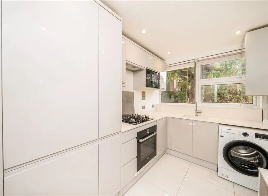 Bucklands Road, Teddington, TW11, photo 2