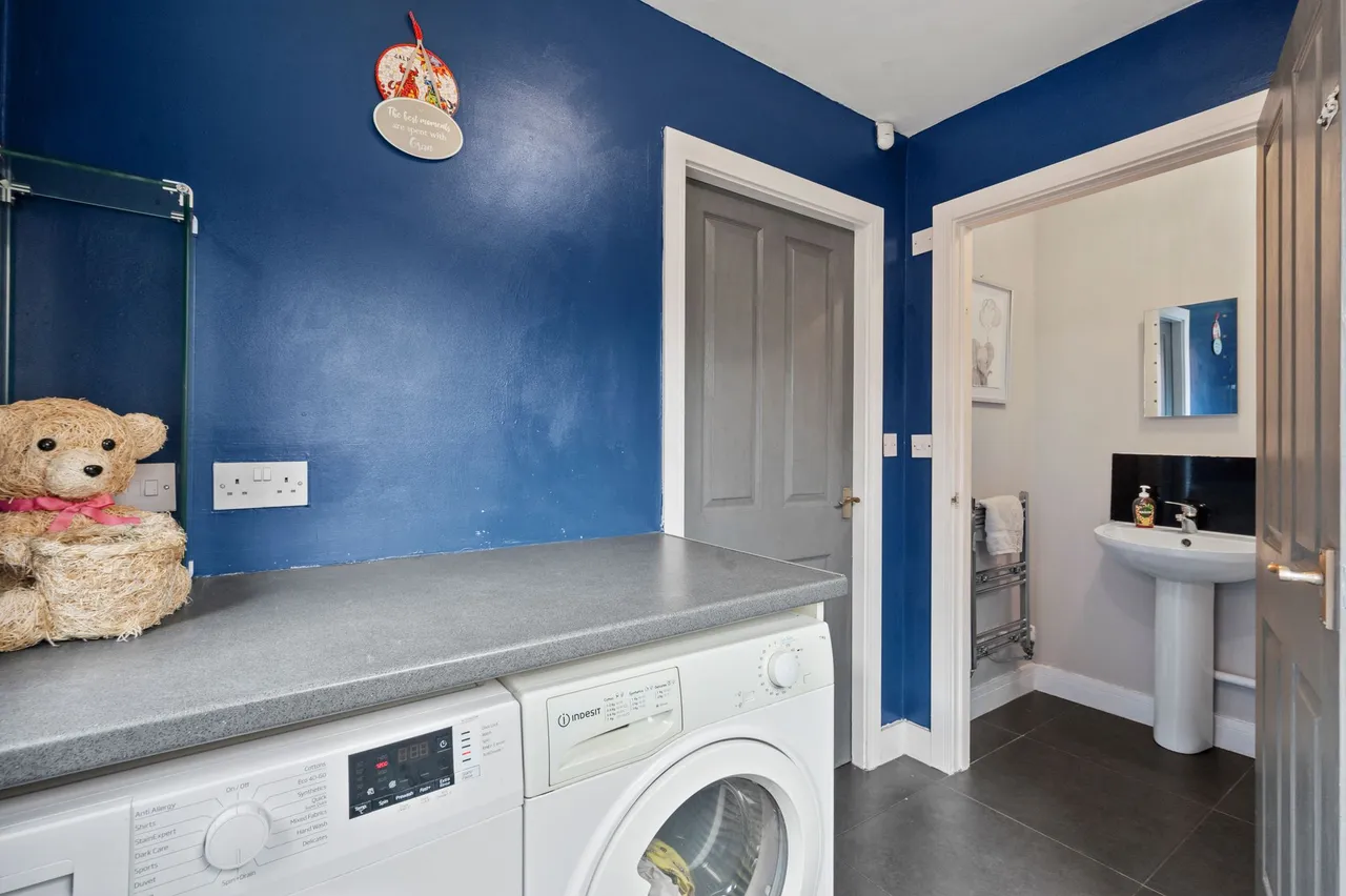 Bank Street, Golborne, Warrington, Warrington, WA3 3SA, photo 11