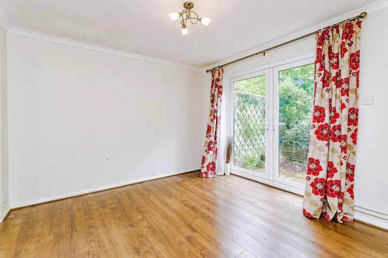 Arden Road, Crawley RH10 6HL, photo 9
