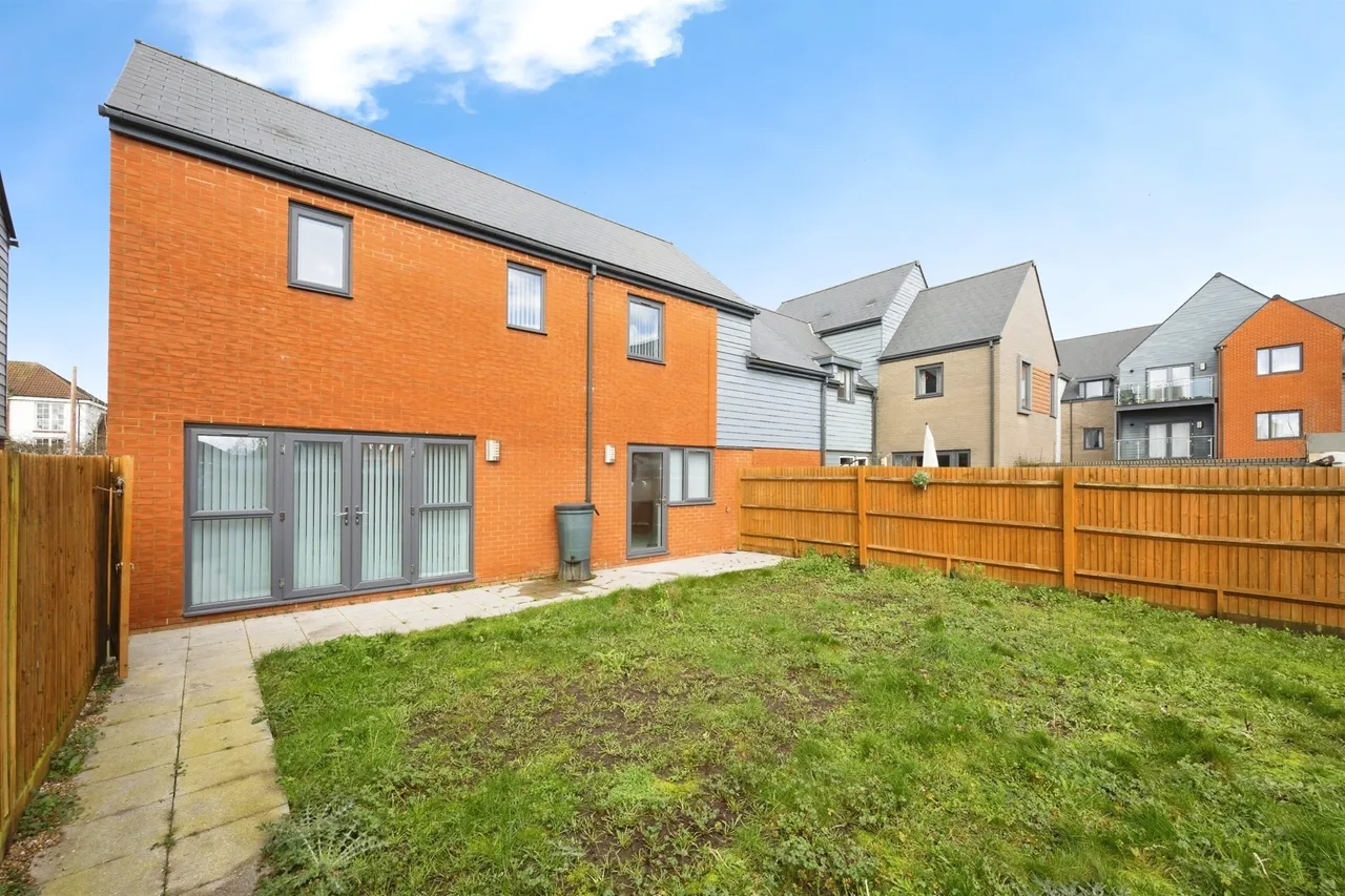 Scholars Way, Ashford, photo 9