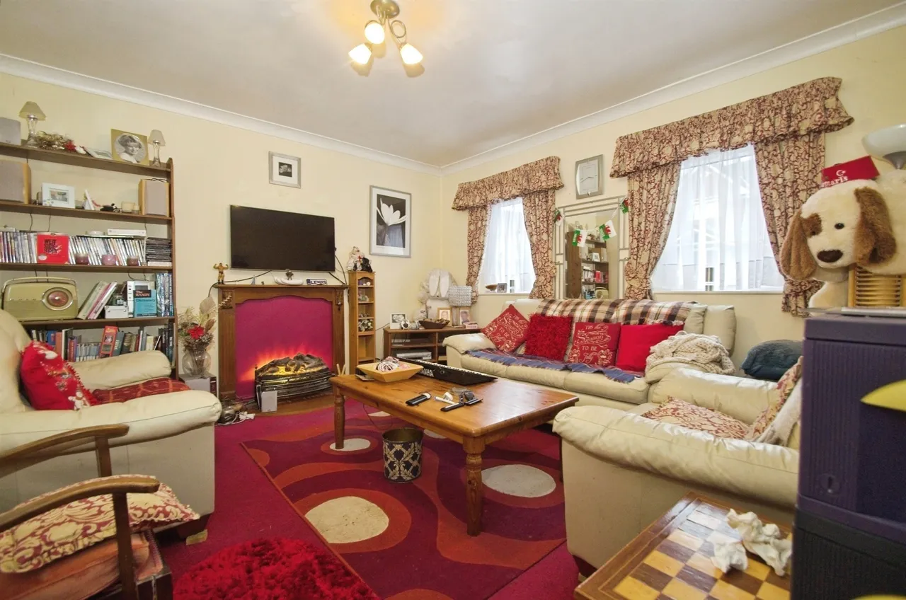 Beech Grove, Ebbw Vale, NP23, photo 5