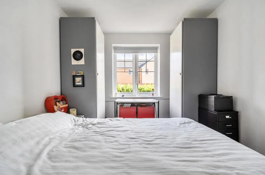 Elton Close, Aylesbury, HP18, photo 15