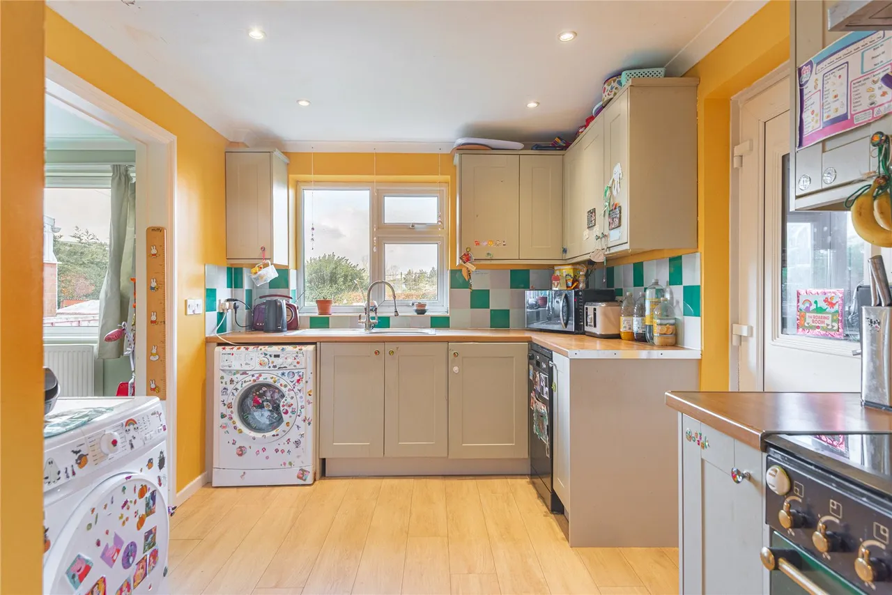 Dolfor, Newtown, Powys, SY16 4BN, photo 7