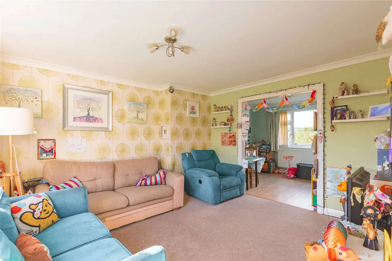 Dolfor, Newtown, Powys, SY16 4BN, photo 2