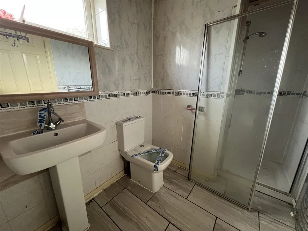 Heversham Walk, Manchester, M18, photo 15