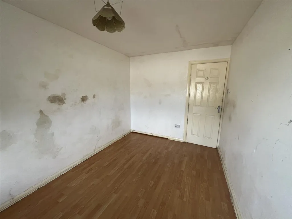 Heversham Walk, Manchester, M18, photo 18