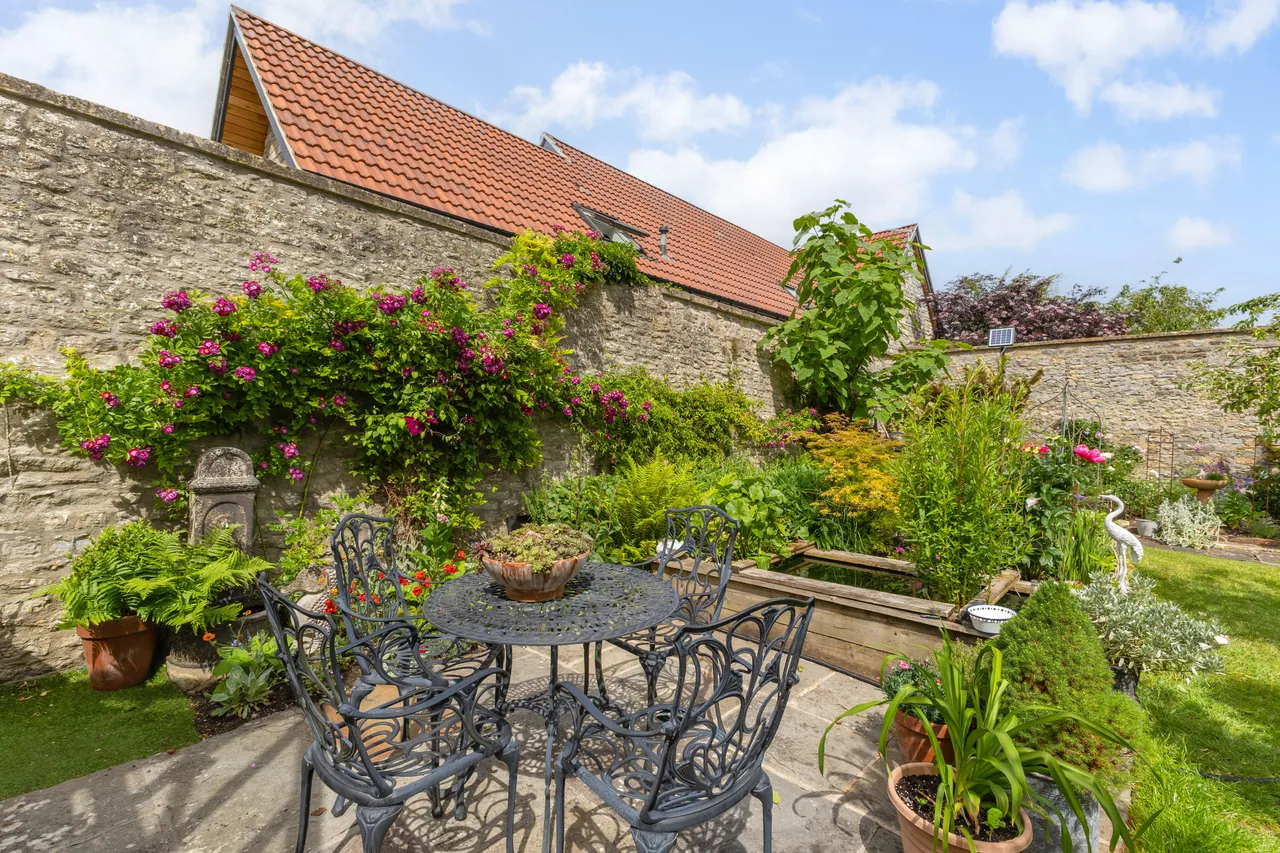 High Street, Saltford, BS31, photo 23