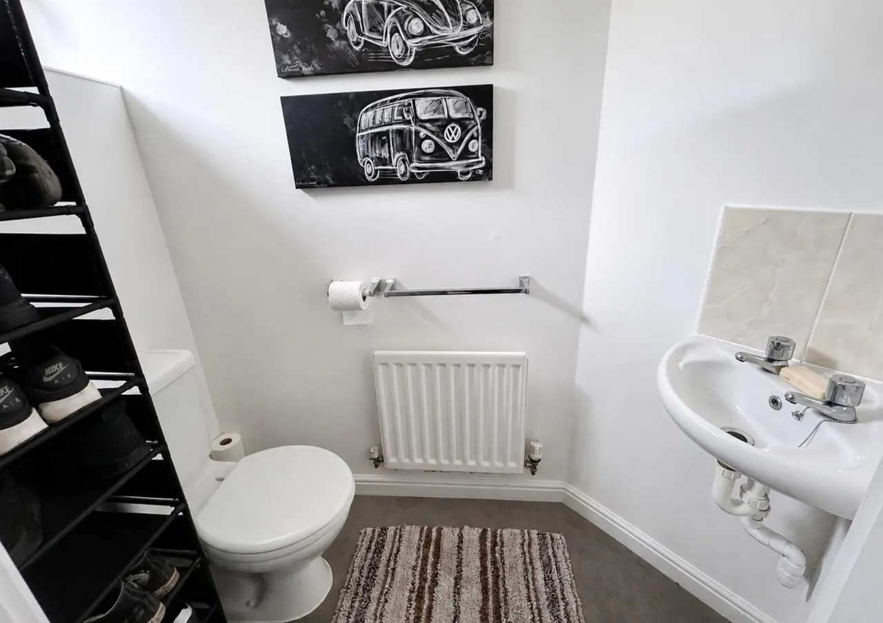 Bramble Drive, Westbury, Wiltshire BA13 3UY, photo 5