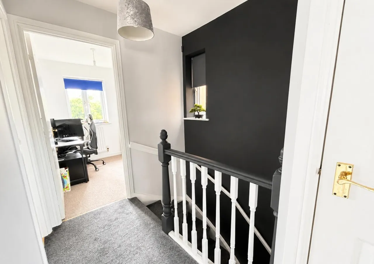 Bramble Drive, Westbury, Wiltshire BA13 3UY, photo 6