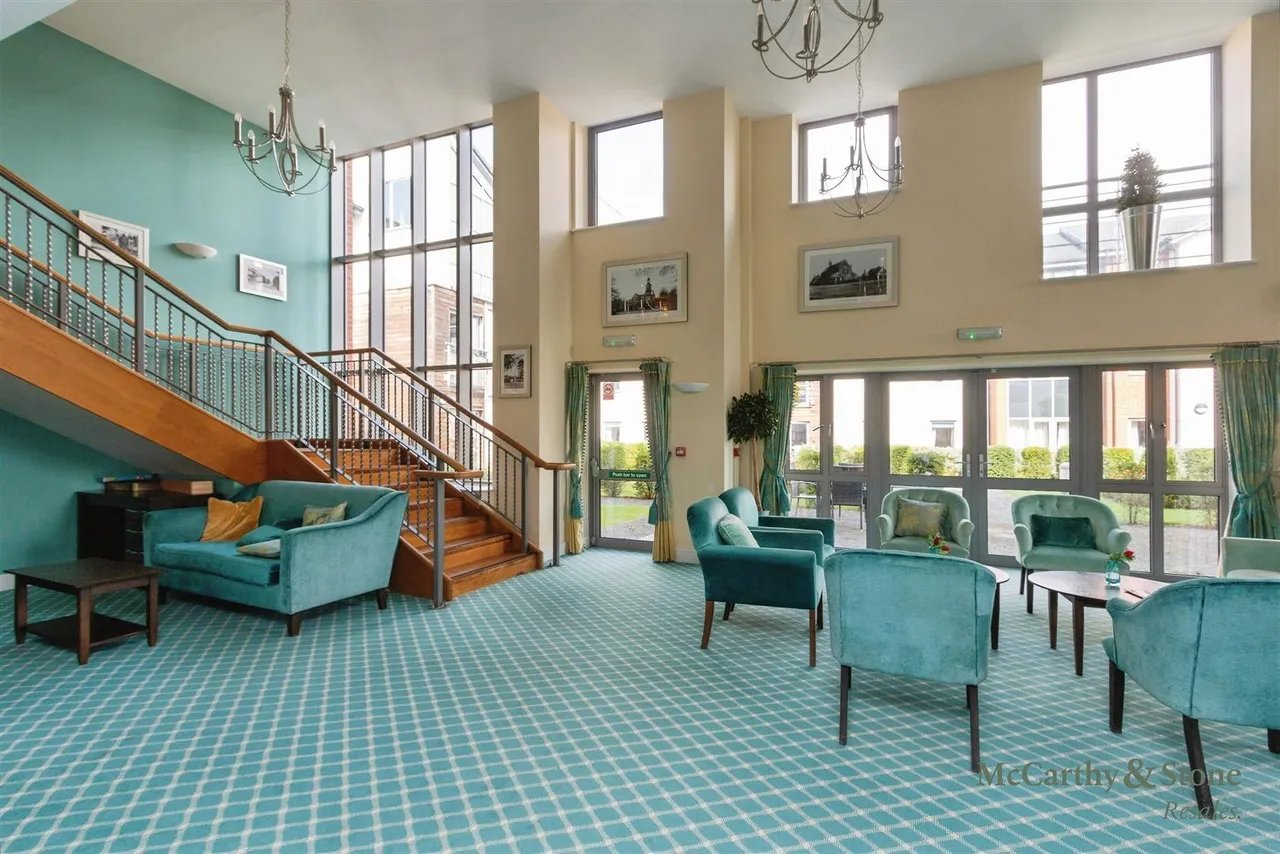 Fleet Road, Fleet, GU51, photo 12