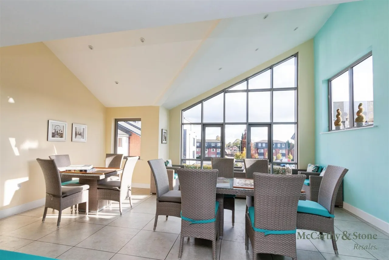 Fleet Road, Fleet, GU51, photo 11