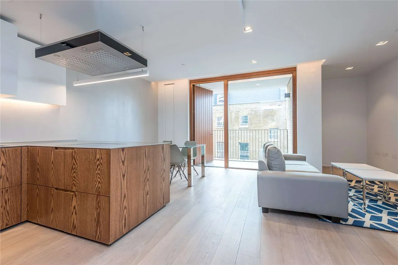 Bartholomew Close, London, EC1A 7BD, photo 8