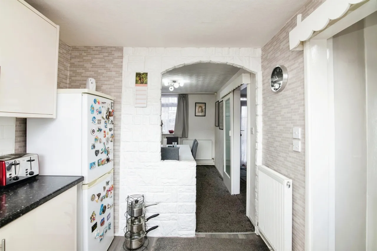 Eastfield Road, Tipton, DY4, photo 12